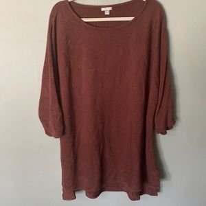 Elbow length sweater top